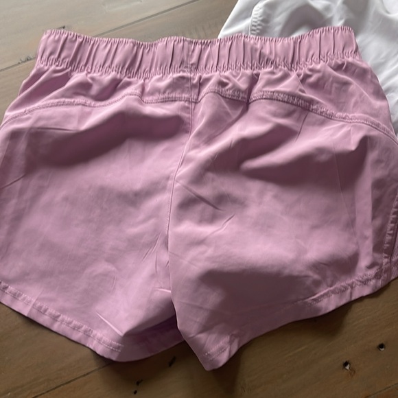 Women’s running shorts, impeccable condition. Selling all three for list price - Picture 11 of 16